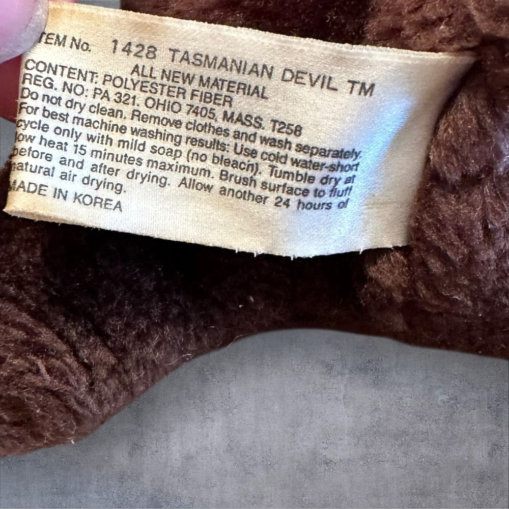LOONEY TUNES Tasmanian Devil Plush Taz 4K Company Mighty Star 1991 Korea 10 in - Picture 7 of 7